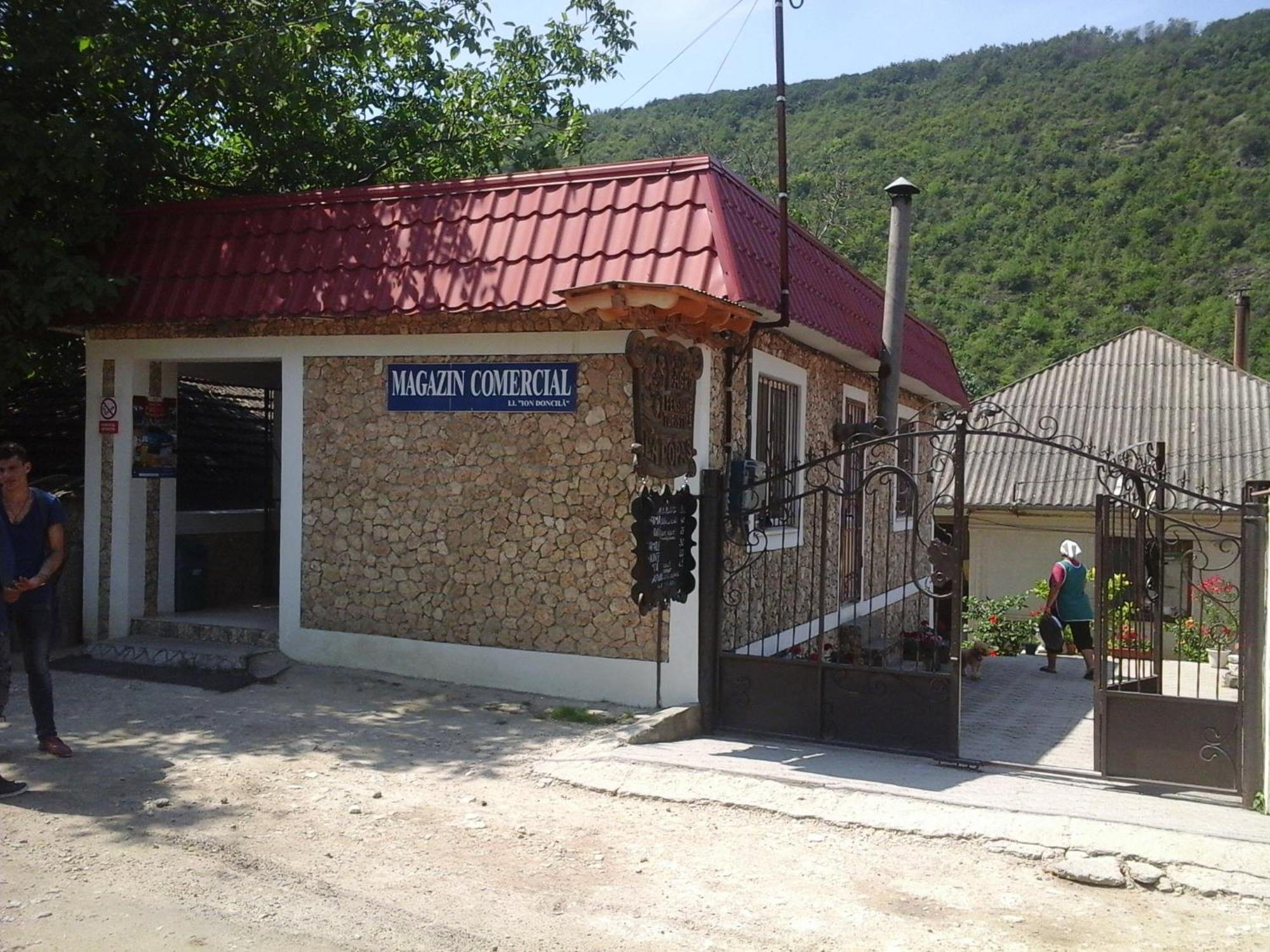 La Popas Orhei Exterior foto