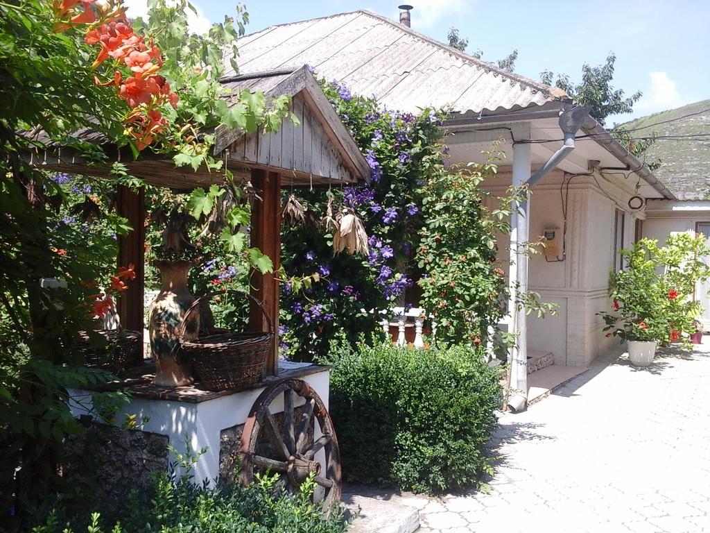 La Popas Orhei Exterior foto